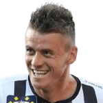 Pierrick Capelle, Angers